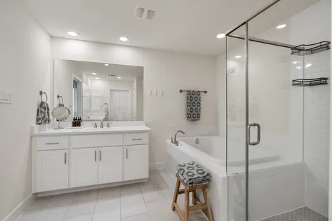 $618,000 | 5230 Darling Street, Houston, TX 77007