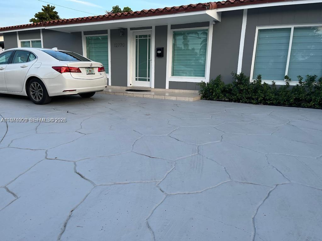 12770 Southwest 18th Street, Unit NULL Miami, FL 33175 - Photo 31 of 37