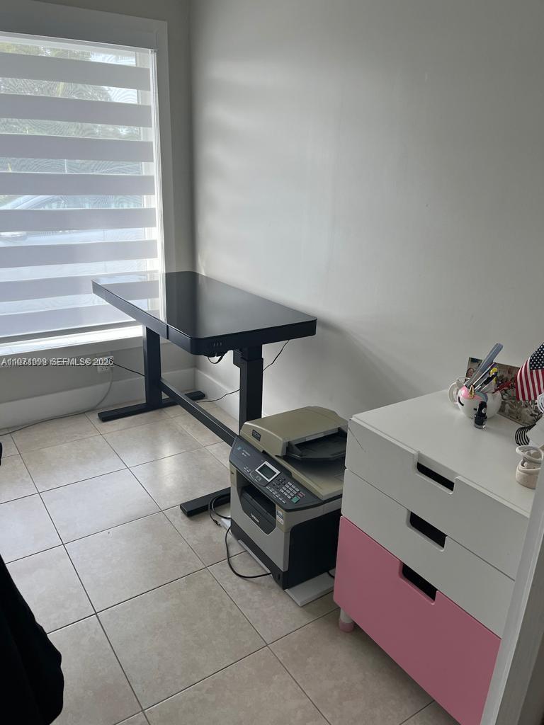 12770 Southwest 18th Street, Unit NULL Miami, FL 33175 - Photo 10 of 37