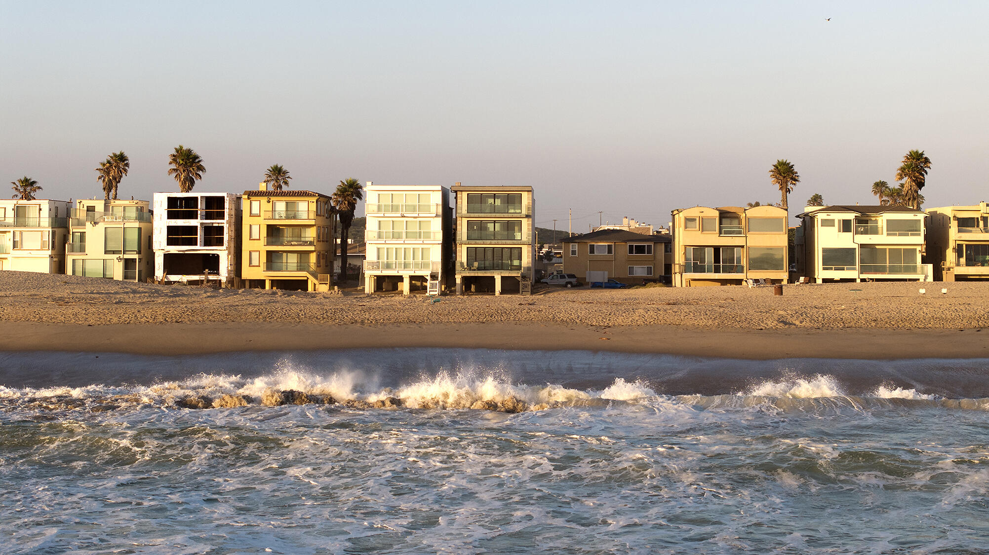 703 Mandalay Beach Road Oxnard, CA 93035 - Photo 20 of 28 83