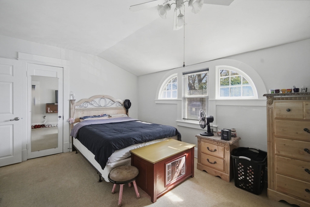 91 Ardmore Street Springfield, MA 01104 - Photo 11 of 23