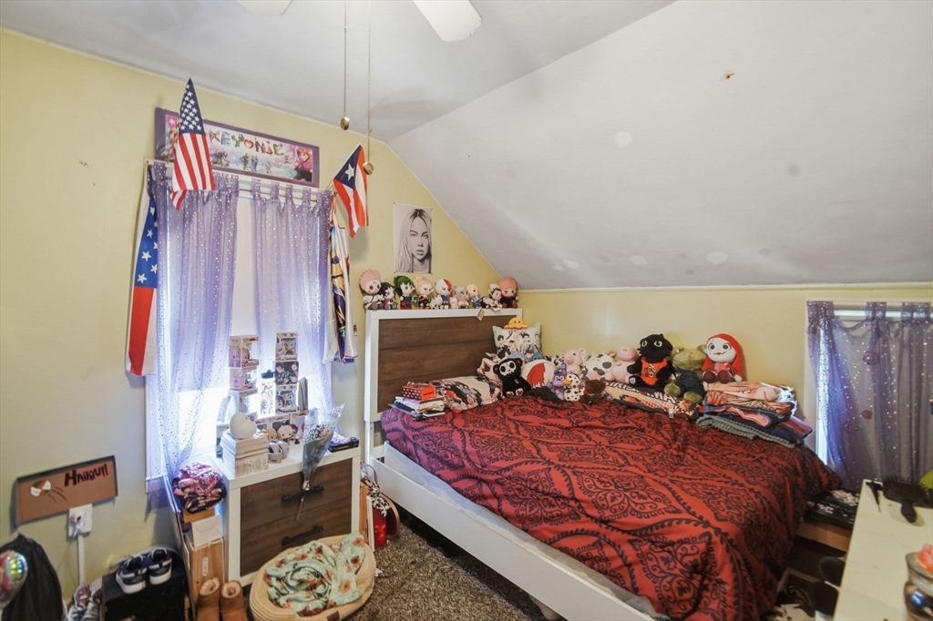 91 Ardmore Street Springfield, MA 01104 - Photo 13 of 23