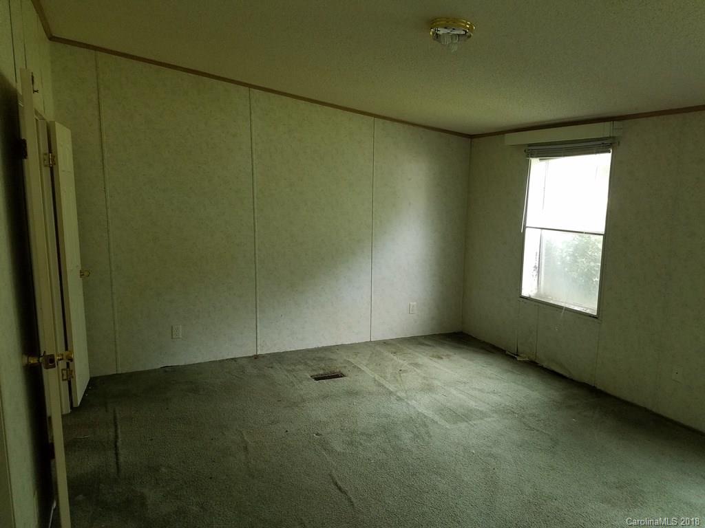 22 Spencer Road Candler, NC 28715 - Photo 8 of 13 Gallery Image 8