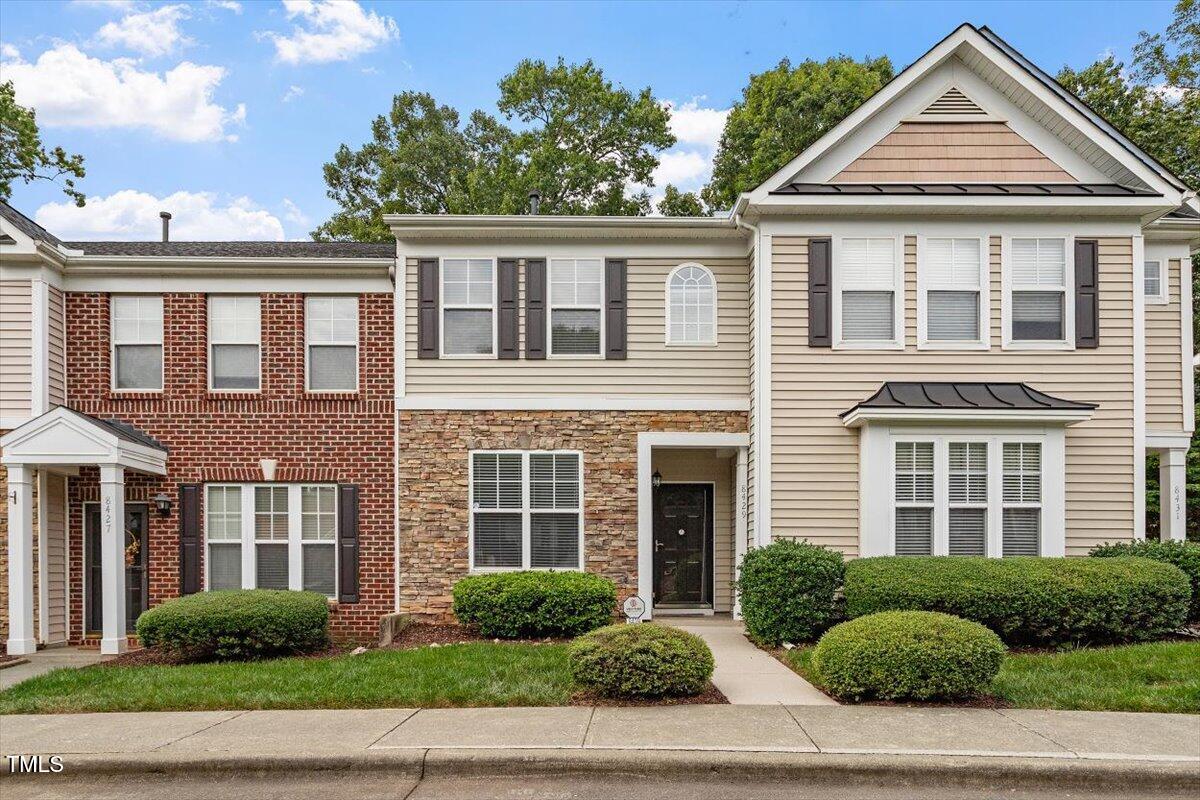 01-8429 Central Dr [2481897]_01