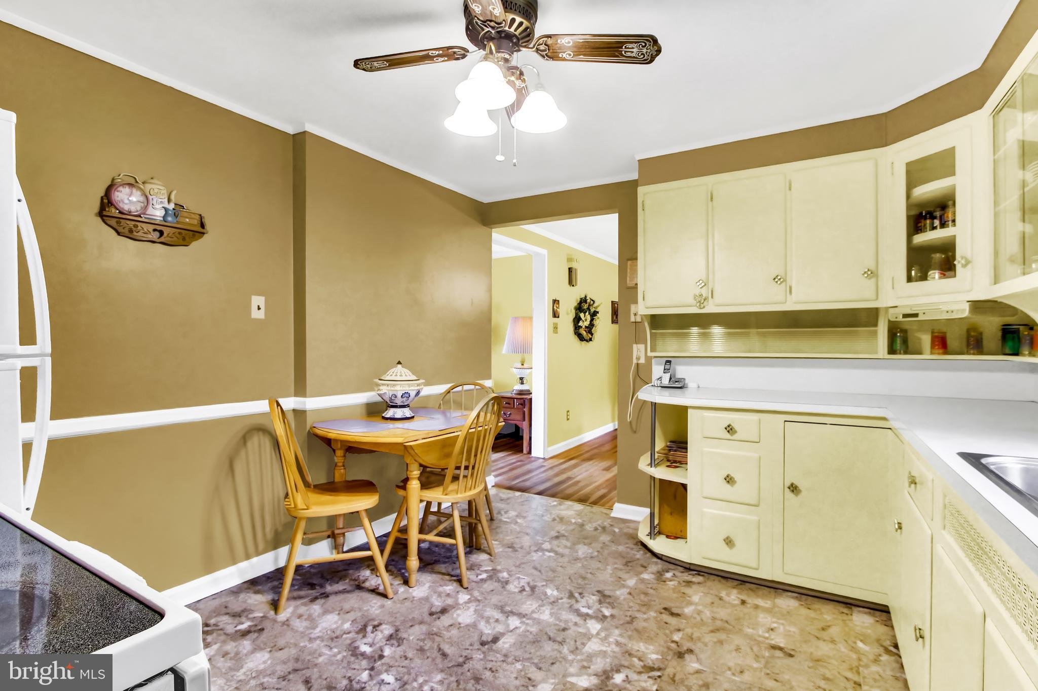 871 Locust Grove Road York, PA 17402 - Photo 17 of 29 Gallery Image 17