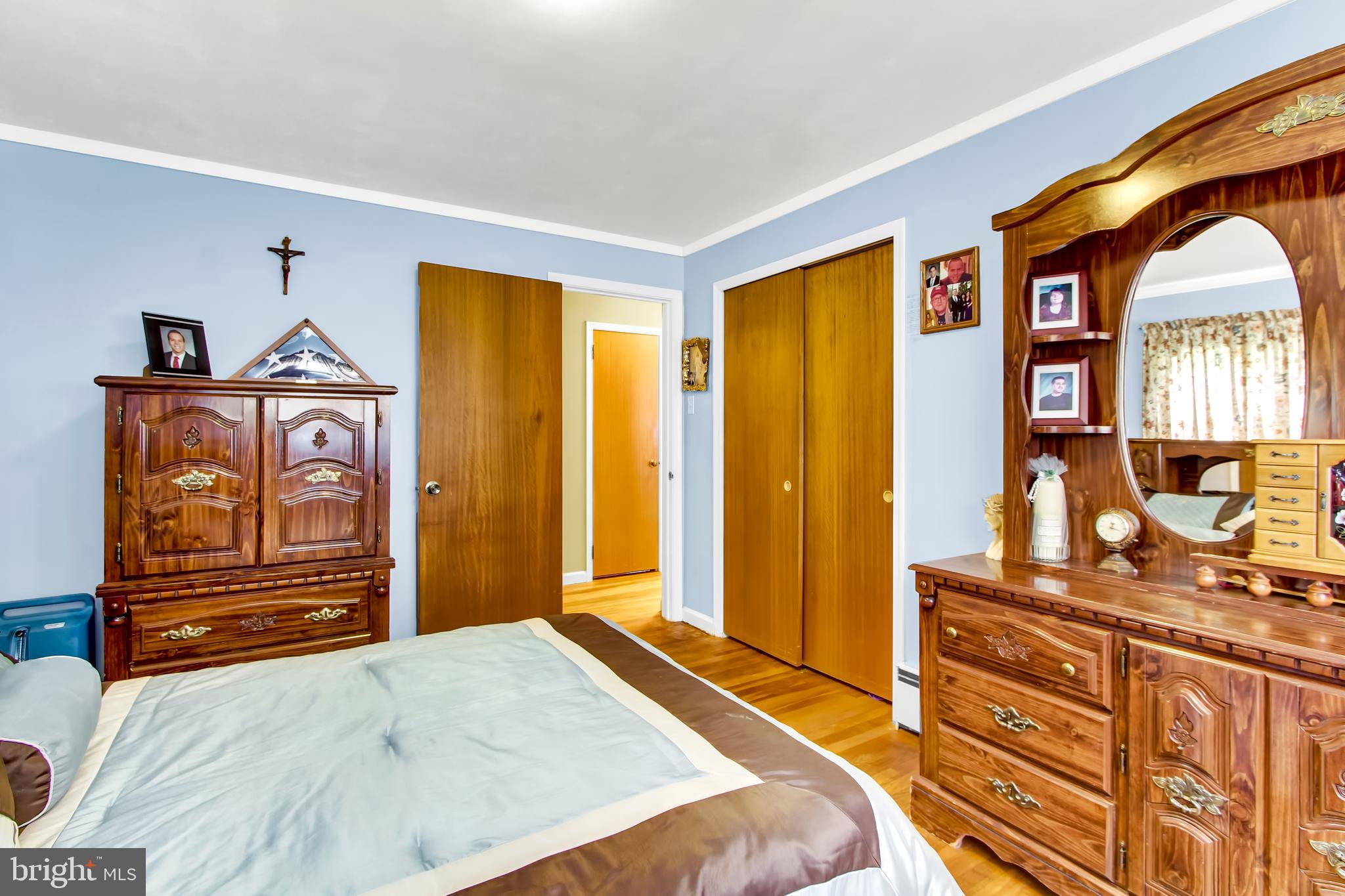 871 Locust Grove Road York, PA 17402 - Photo 10 of 29 Gallery Image 10