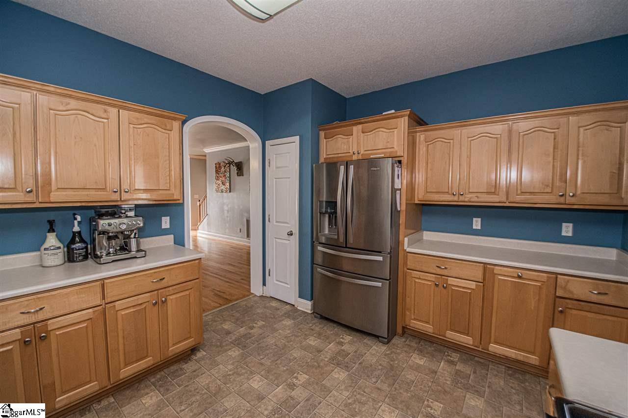 110 Thompson Road Wellford, SC 29385 - Photo 11 of 29