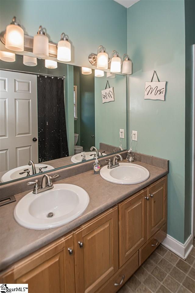110 Thompson Road Wellford, SC 29385 - Photo 16 of 29