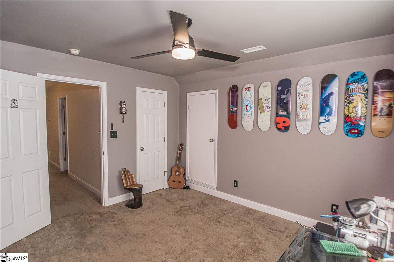110 Thompson Road Wellford, SC 29385 - Photo 23 of 29