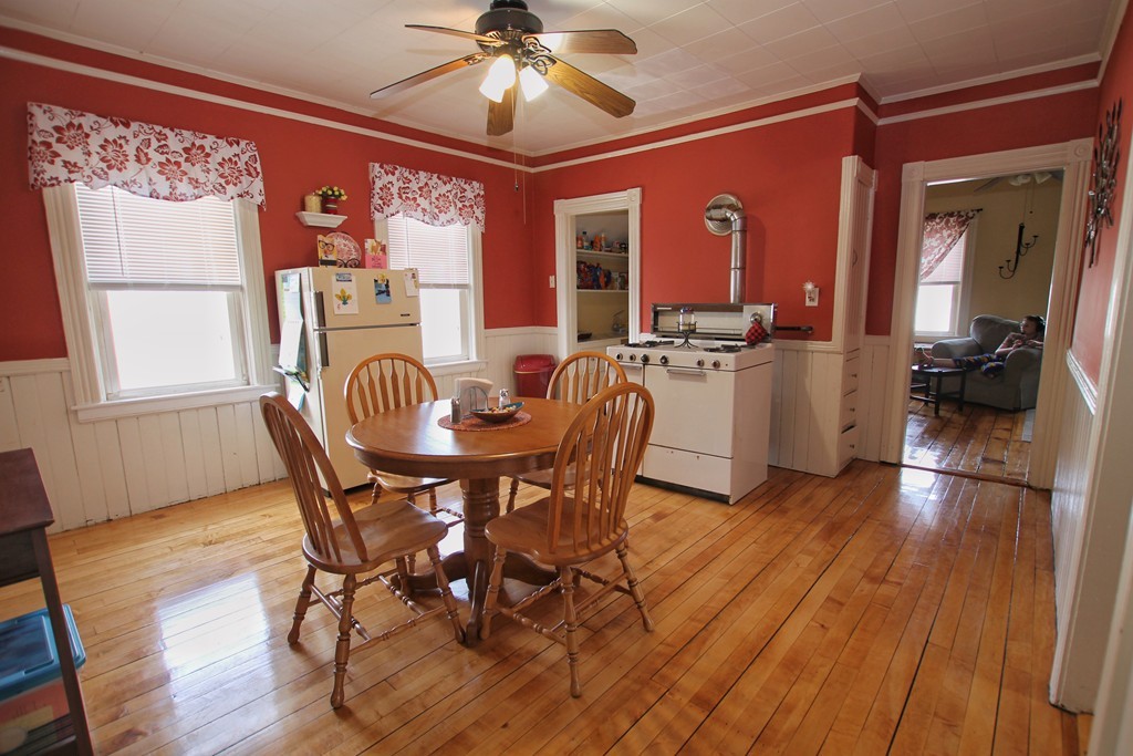 21 Tatman Street Worcester, MA 01607 - Photo 2 of 12 Gallery Image 2