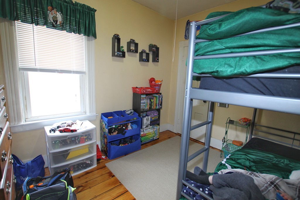 21 Tatman Street Worcester, MA 01607 - Photo 5 of 12 Gallery Image 5