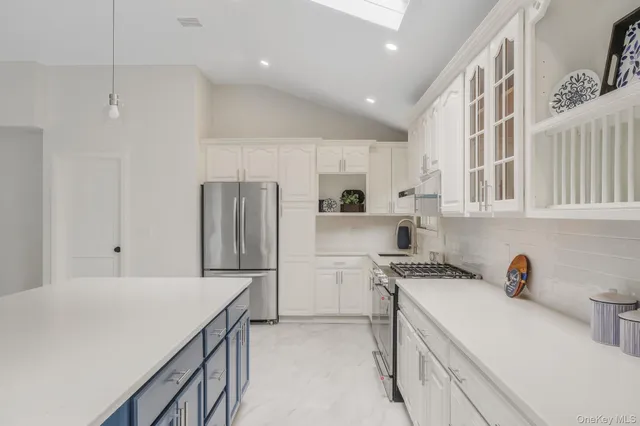 $679,000 | 11 Wildwood Road, Ridge, NY 11961