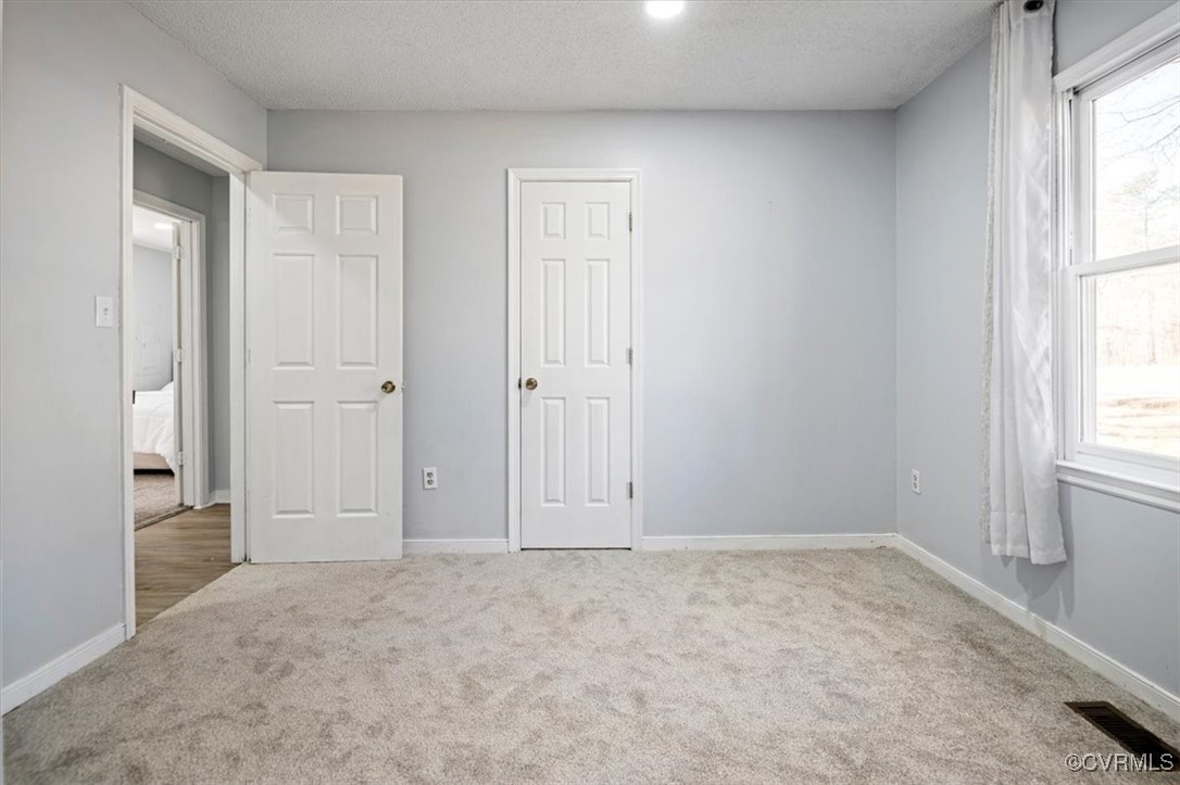 2937 Forest Hills Road Petersburg, VA 23805 - Photo 23 of 33