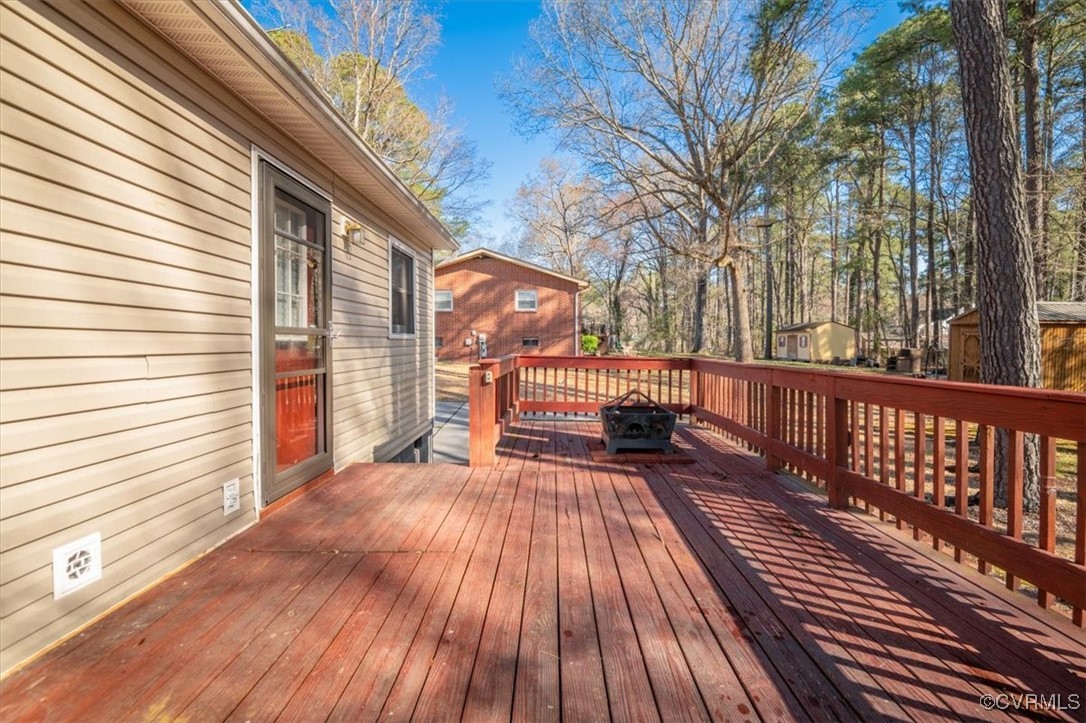 2937 Forest Hills Road Petersburg, VA 23805 - Photo 31 of 33