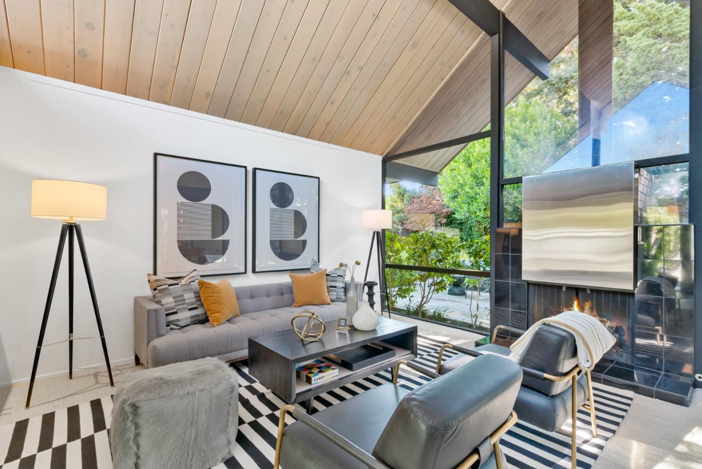 958 Eichler Drive Mountain View, CA 94040 - Photo 12 of 62 a outdoor living space with patio furniture