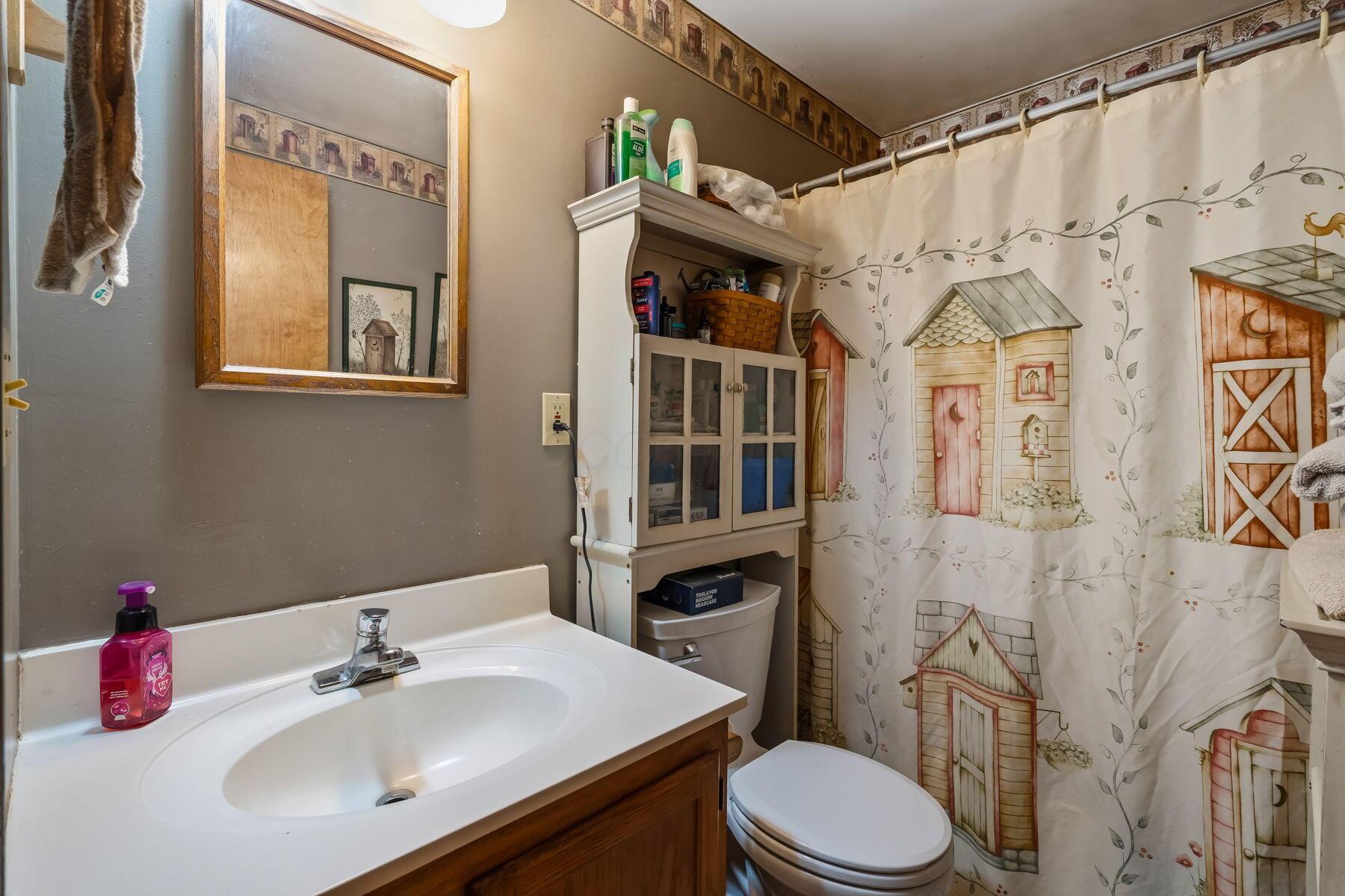 5250 Dry Run Road Chillicothe, OH 45601 - Photo 17 of 25 full bath