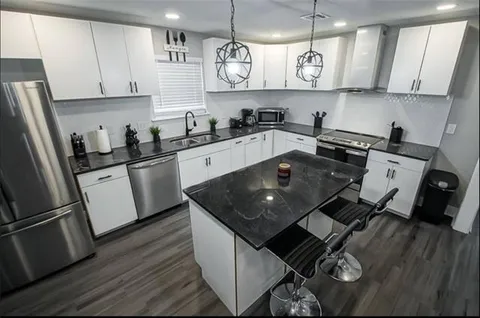 $290,000 | 247 Somerset Road, Laplace, LA 70068