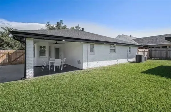 $290,000 | 247 Somerset Road, Laplace, LA 70068