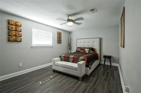 $290,000 | 247 Somerset Road, Laplace, LA 70068