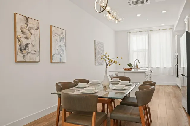 $1,298,000 | 176 Waters Park Circle, San Mateo, CA 94403