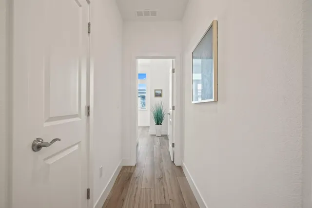 $1,298,000 | 176 Waters Park Circle, San Mateo, CA 94403