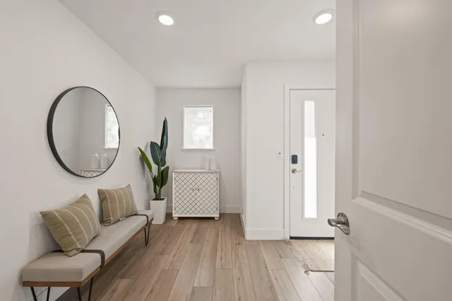 $1,298,000 | 176 Waters Park Circle, San Mateo, CA 94403