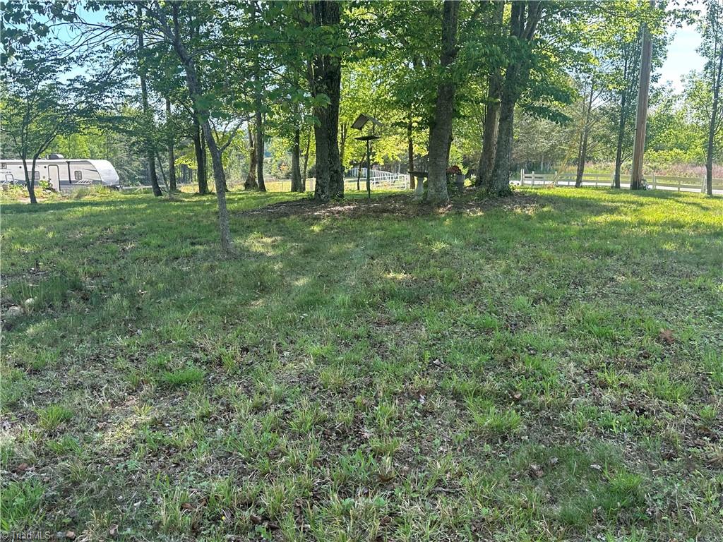 4842 Hatchers Chapel Road Stuart, VA 24171 - Photo 17 of 36