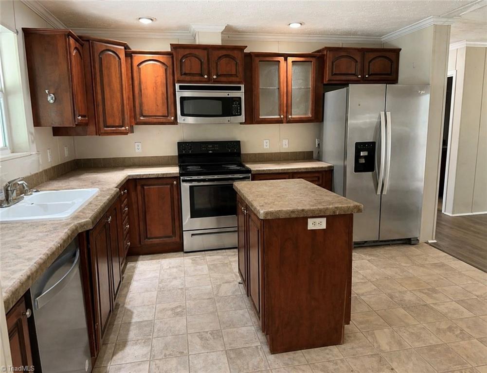 4842 Hatchers Chapel Road Stuart, VA 24171 - Photo 34 of 36