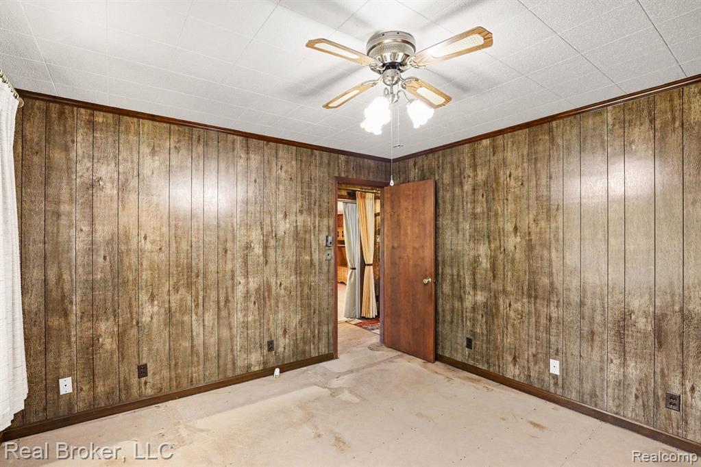 7860 Rynn Road Avoca, MI 48006 - Photo 12 of 34