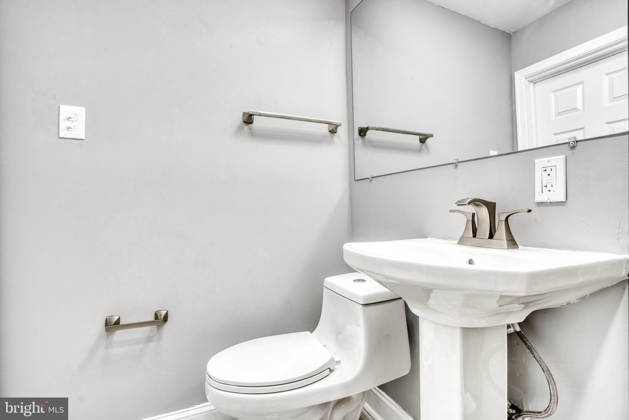 4012 Hilton Road Baltimore, MD 21215 - Photo 16 of 34 Gallery Image 16