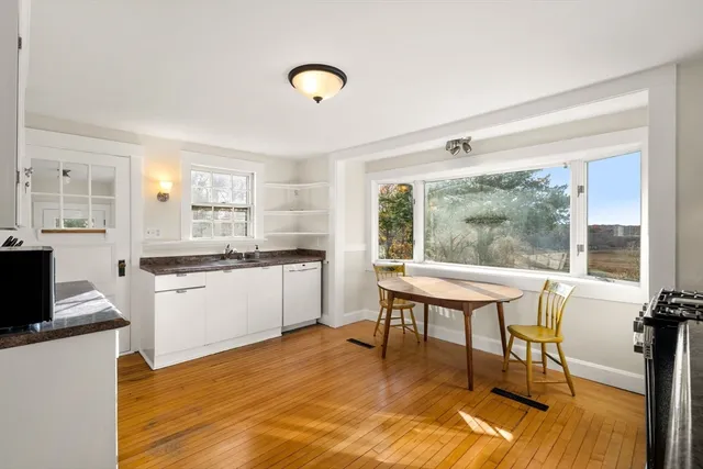 $5,000 | 1 Noahs Hill Way, Essex, MA 01929