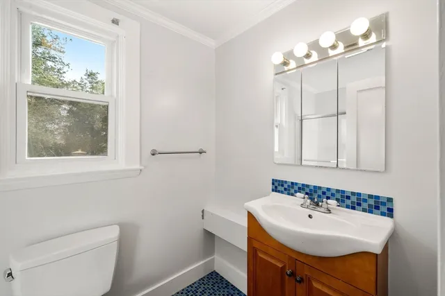 $5,000 | 1 Noahs Hill Way, Essex, MA 01929