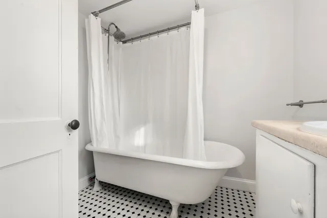 $5,000 | 1 Noahs Hill Way, Essex, MA 01929