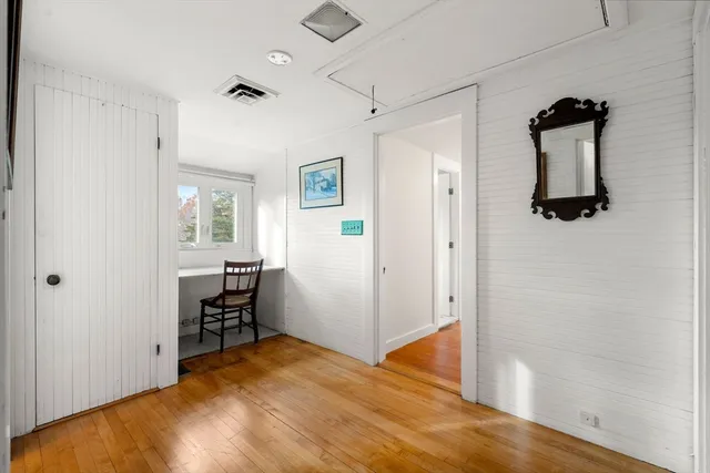 $5,000 | 1 Noahs Hill Way, Essex, MA 01929