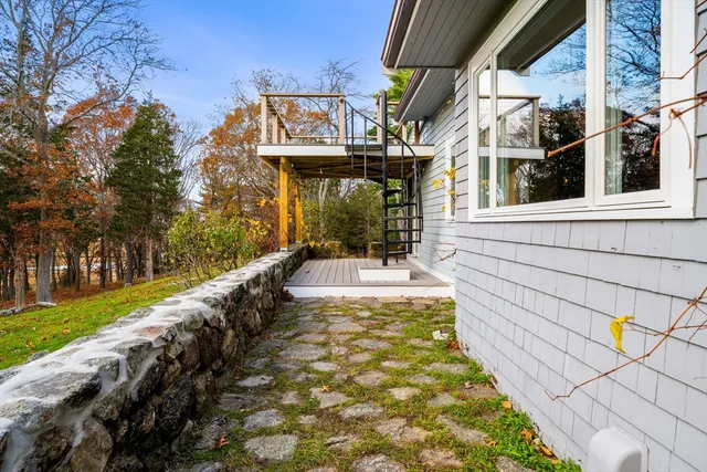 $5,000 | 1 Noahs Hill Way, Essex, MA 01929