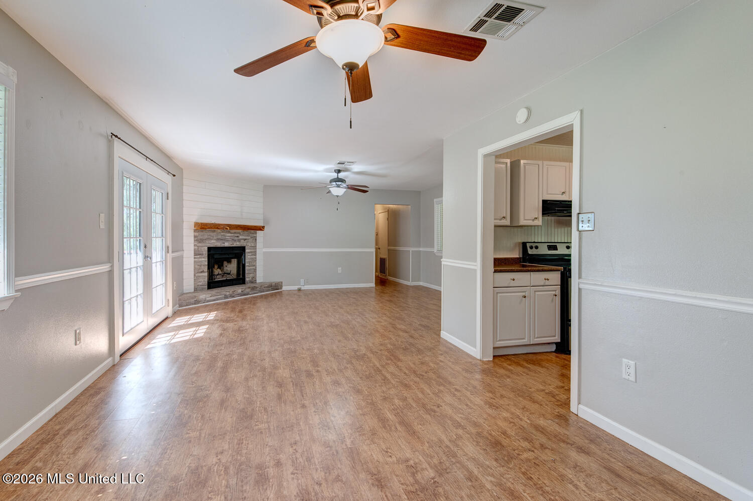 152 McCastile Road Carriere, MS 39426 - Photo 7 of 26 152McCastile_MLS-7