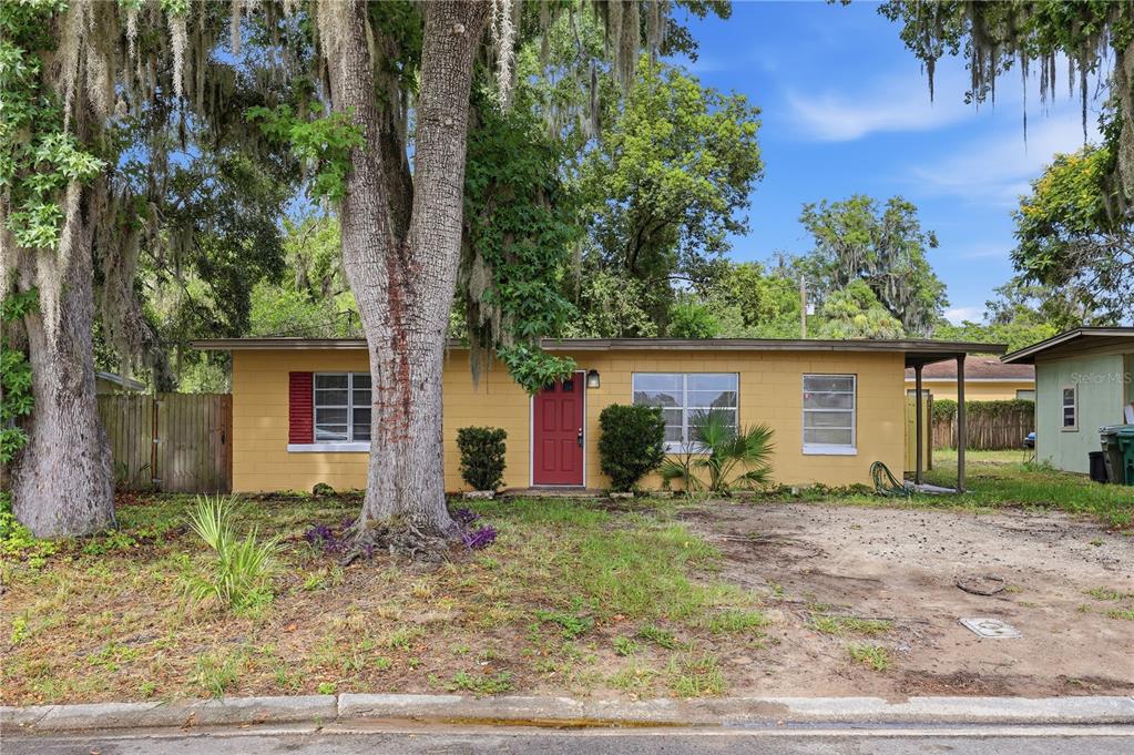 615 Danvers Street Eustis, FL 32726 - Photo 3 of 22