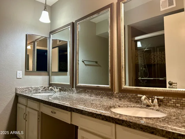 $2,145 | 809 West Peralta Avenue, Mesa, AZ 85210