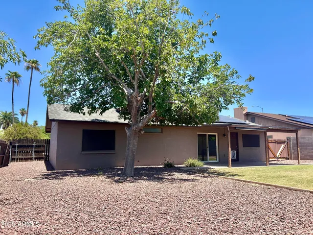 $2,145 | 809 West Peralta Avenue, Mesa, AZ 85210