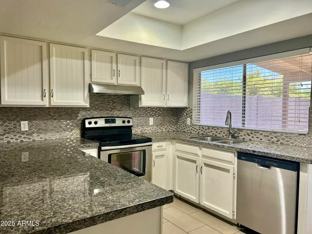 $2,145 | 809 West Peralta Avenue, Mesa, AZ 85210