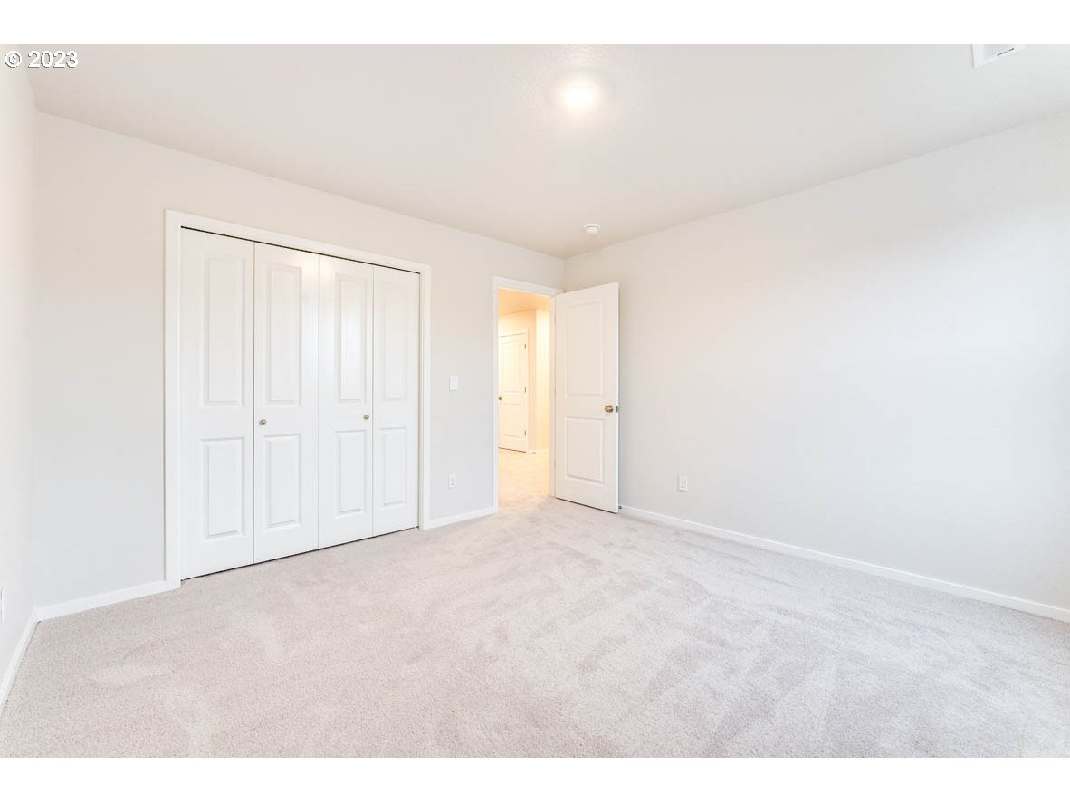 5629 Earth Street Northeast Dallas, OR 97338 - Photo 21 of 35 a view of an empty room