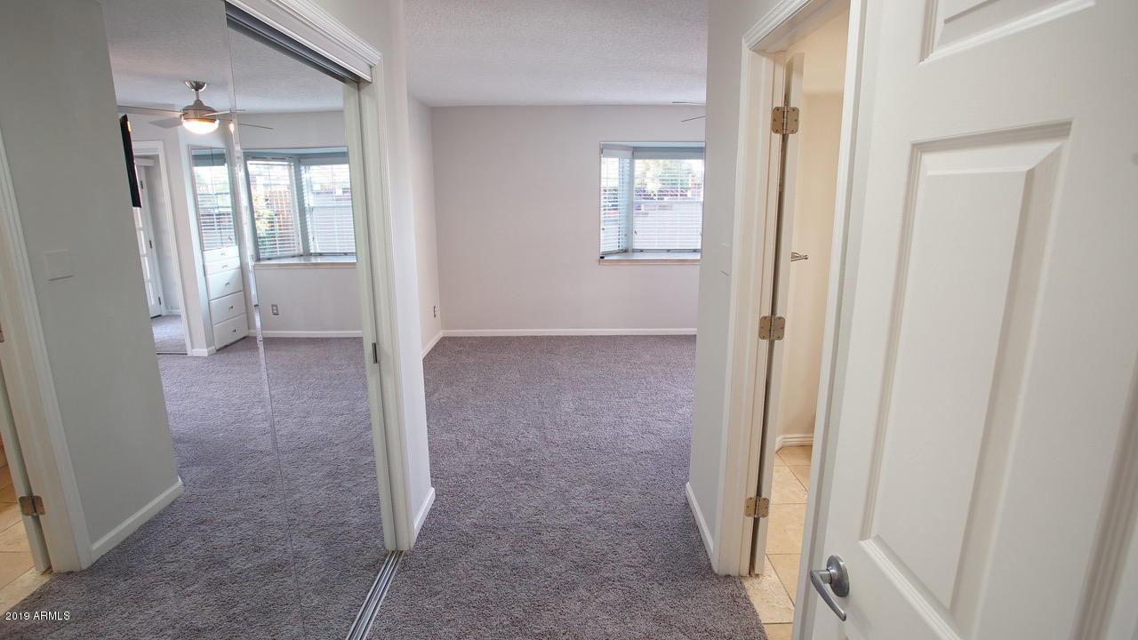 1734 East Mountain View Road Phoenix, AZ 85020 - Photo 11 of 16 12