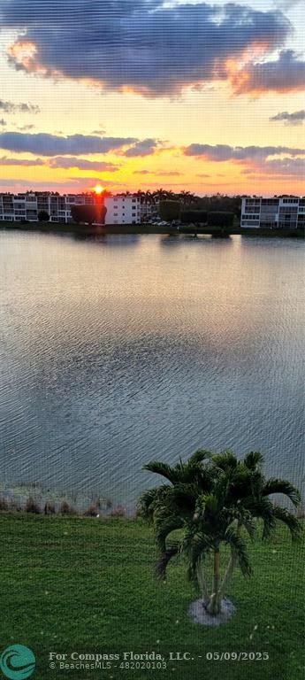 4070 Exeter Boca Raton, FL 33434 - Photo 36 of 59 Sunset