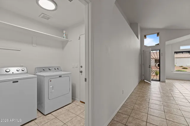 a view of a garage room