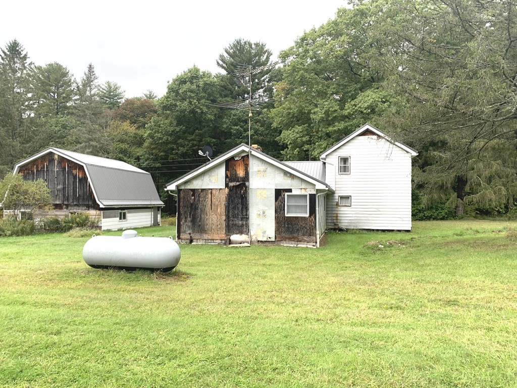 14790 Spring Creek Road Titusville, PA 16354 - Photo 4 of 7