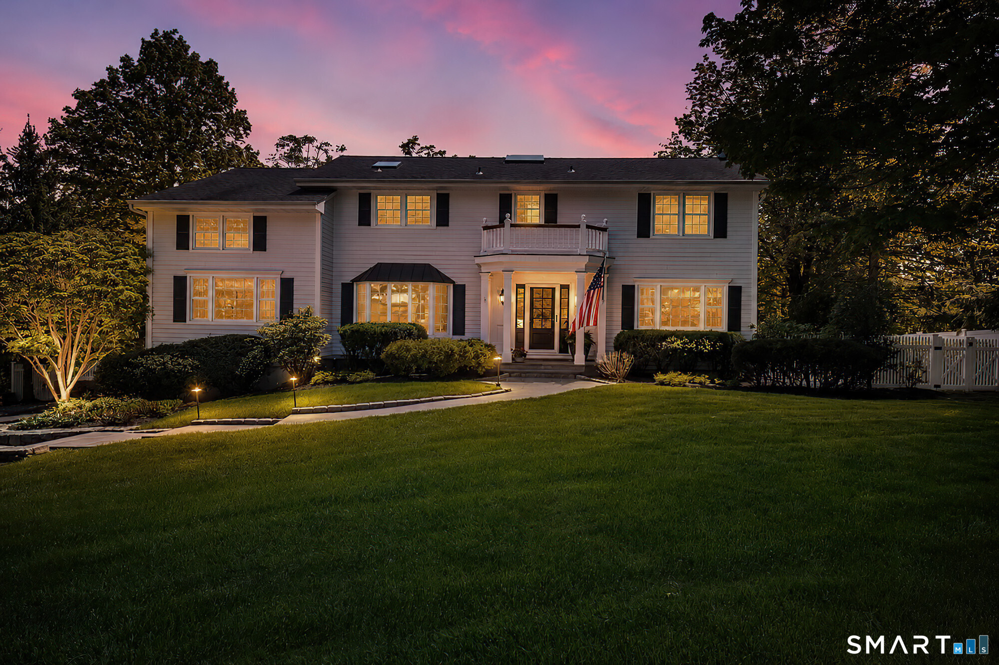 27 Webster Road Ridgefield, CT 06877 - Photo 5 of 40