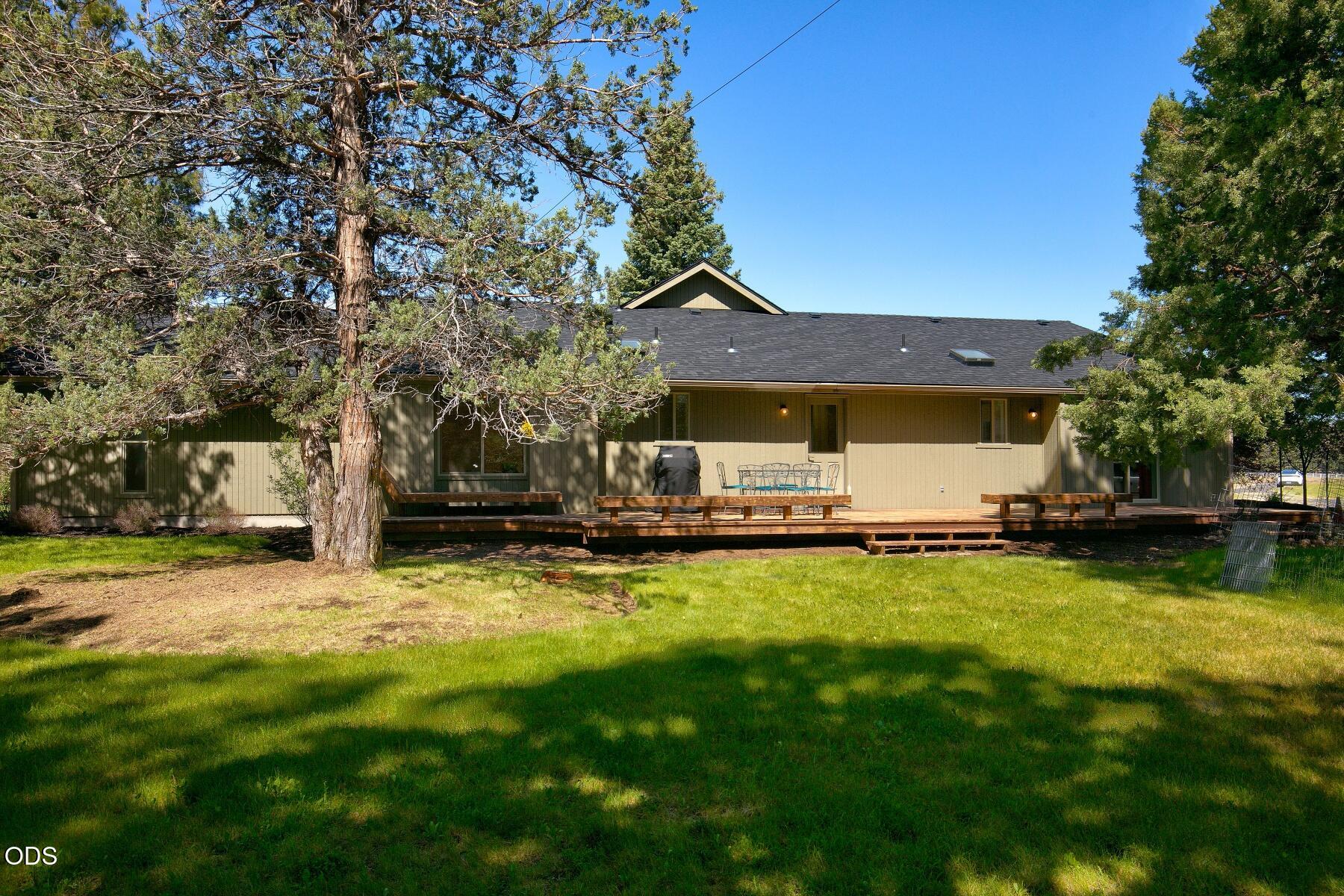16845 Varco Road Bend, OR 97703 - Photo 30 of 45
