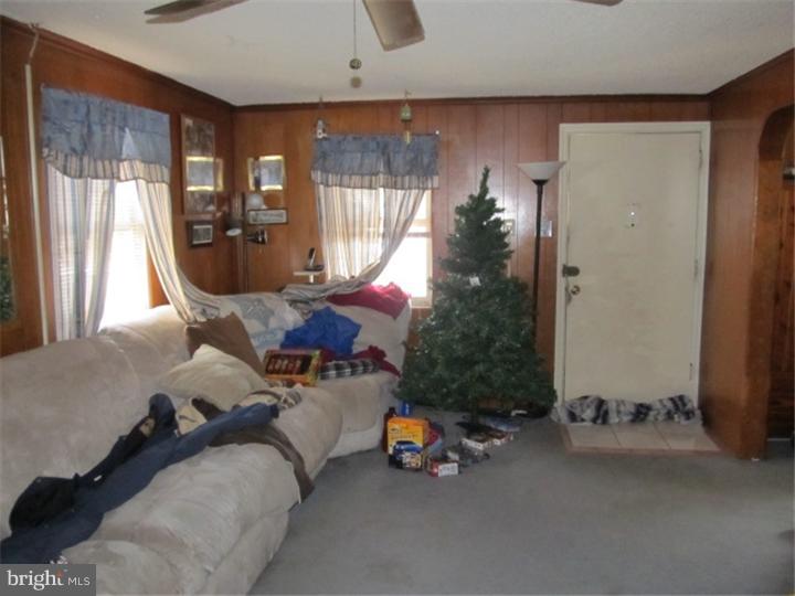 2711 Springhill Road Secane, PA 19018 - Photo 9 of 17 Living Room
