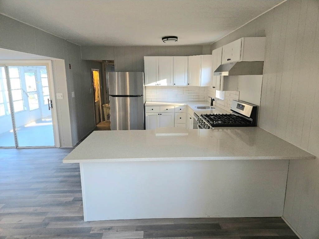 53 Beechwood Road Halifax, MA 02338 - Photo 3 of 9