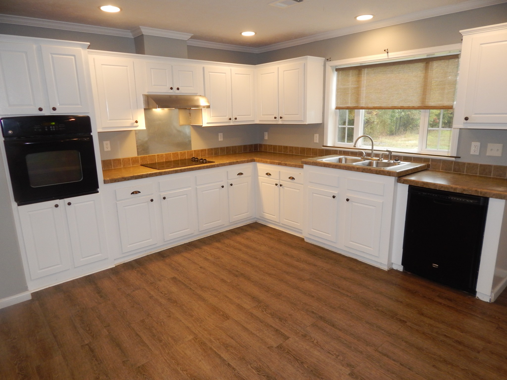 150 Mrs Gower Road Lawrenceburg, TN 38464 - Photo 10 of 32 Gallery Image 10